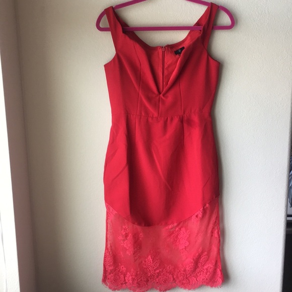 NWOT [NBD] Off the Shoulder Red Lace Dress M - Picture 3 of 8